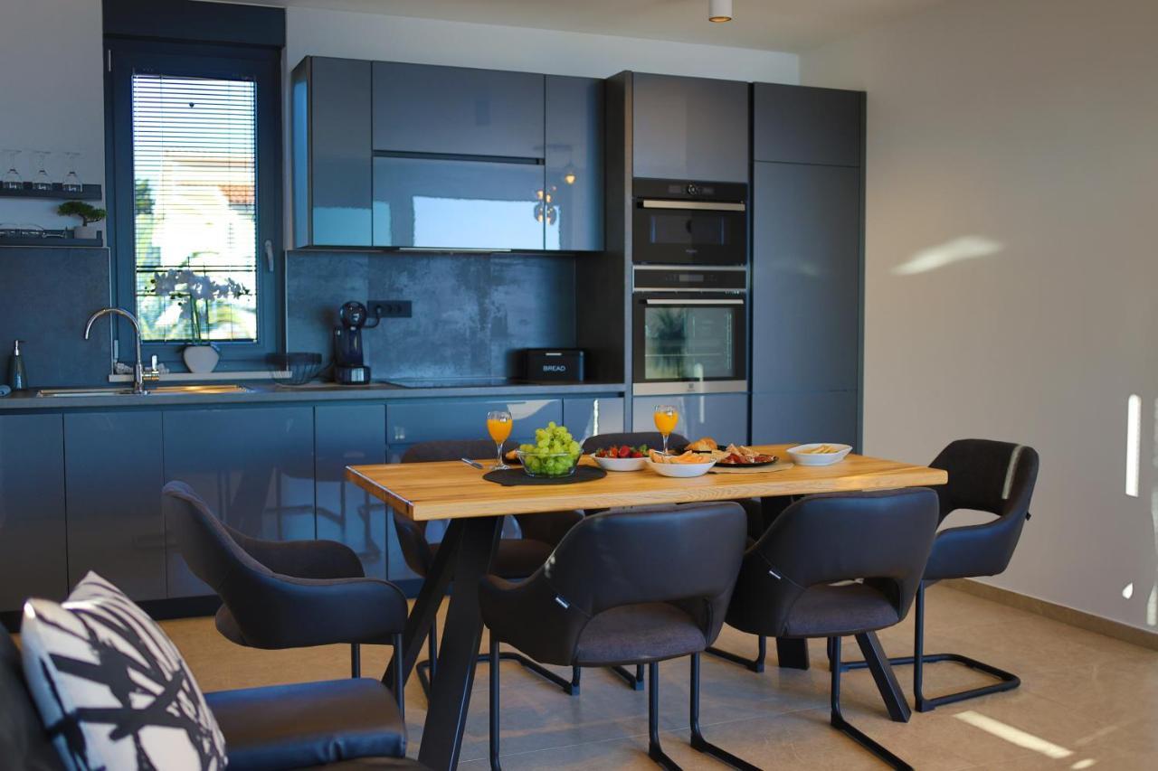 Dinary Penthouse Apartament
